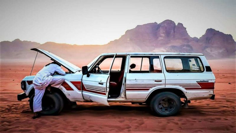 Flip or Fix That Old Car