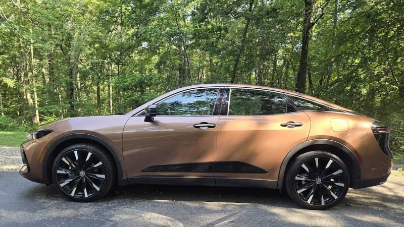 Image of Toyota Crown by John Goreham