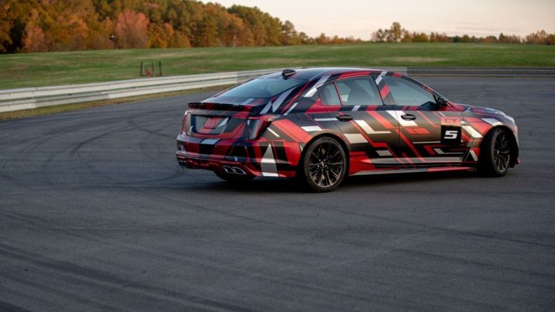 Cadillac CT5-V Blackwing 