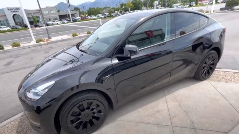 What a Delivery of a Tesla Model Y Is Like