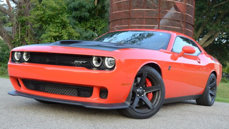 2017 Dodge Challenger SRT Hellcat in Go Mango