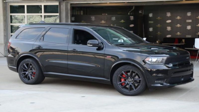 Durango SRT side in black