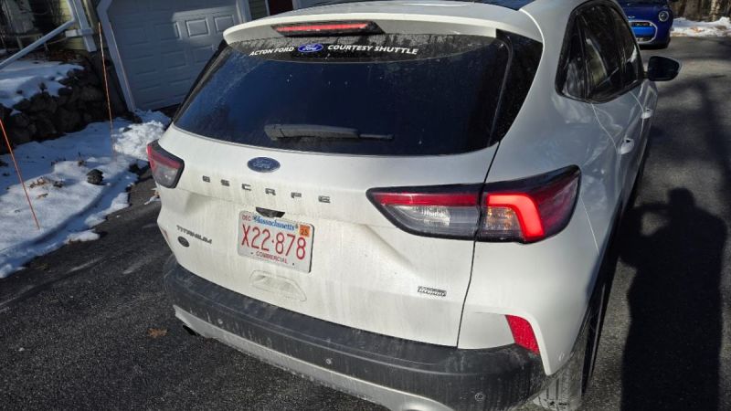 Image shows a Ford Escape being used as a shuttle