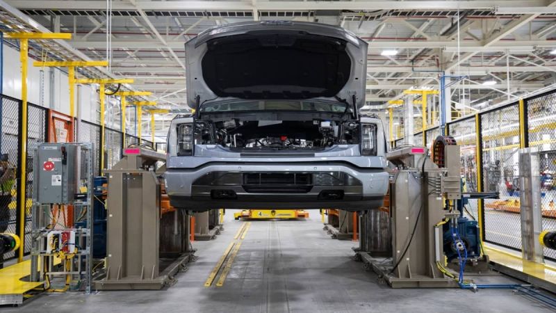 F-150 Lightning headlights