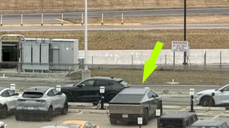 Ford Just Bought a Cybertruck For $250,000 In the Aftermarket and Is Testing It In Detroit. Elon Musk Said This is "Worth It" for Ford