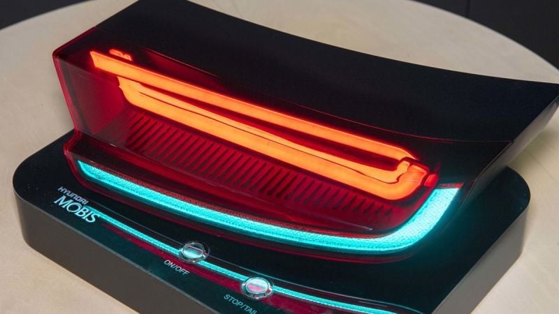Hyundai Mobis flexible HLED