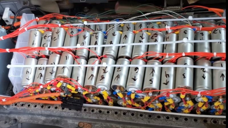 hacked together lithium pack is dangerous 