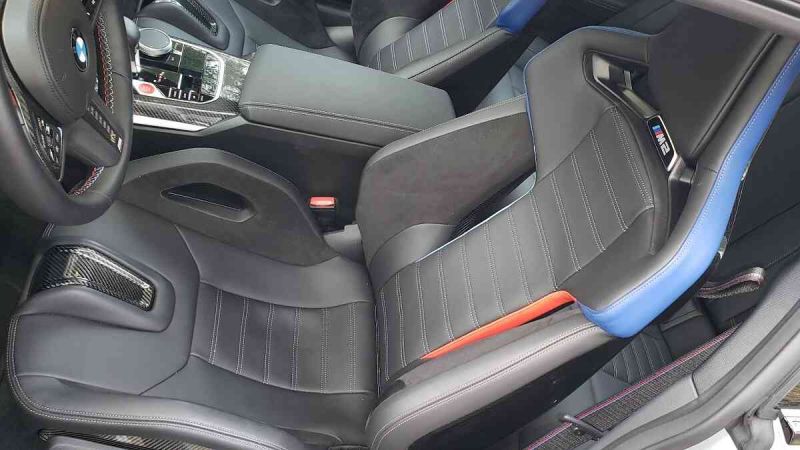 2023 BMW M2 M Carbon bucket seats