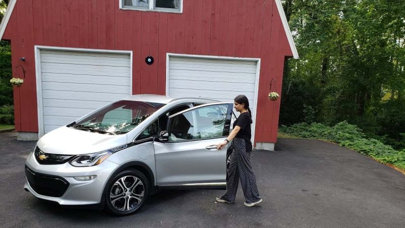 Chevy Bolt image by John Goreham