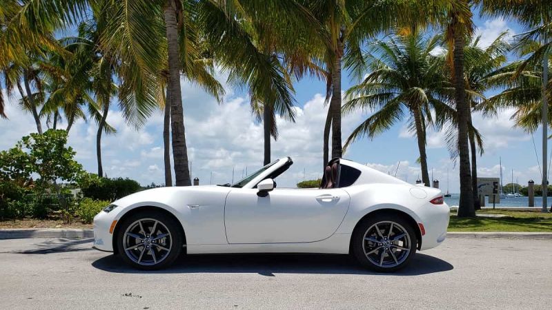 2019 Mazda Miata wins three awards - in one week. 