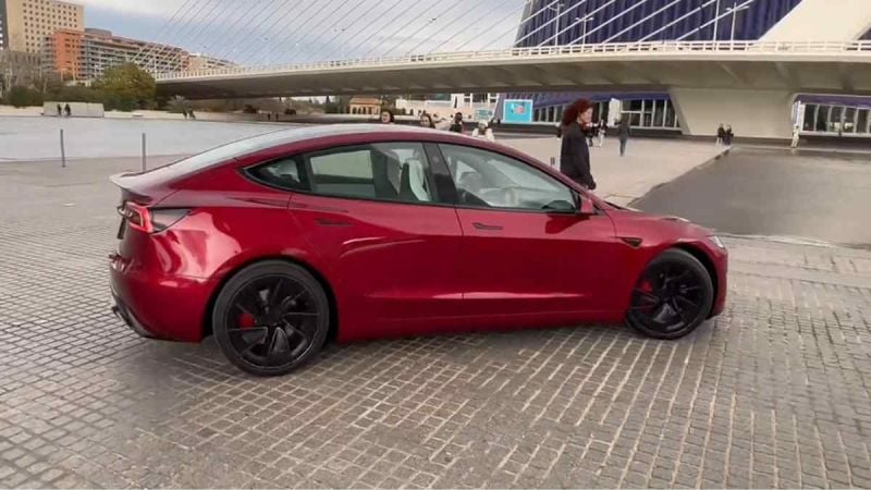 New Tesla Model 3 Performance With Ludicrous Badge Shown Live: Will It Be Faster Than a Model S Plaid