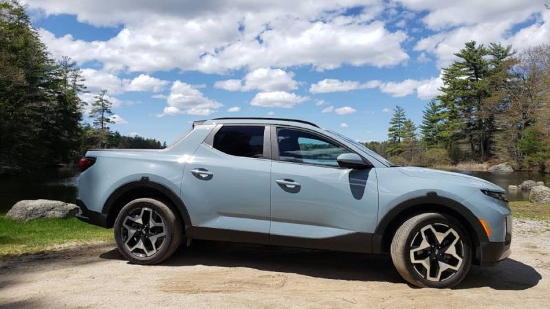 Hyundai Santa Cruz exterior image by John Goreham