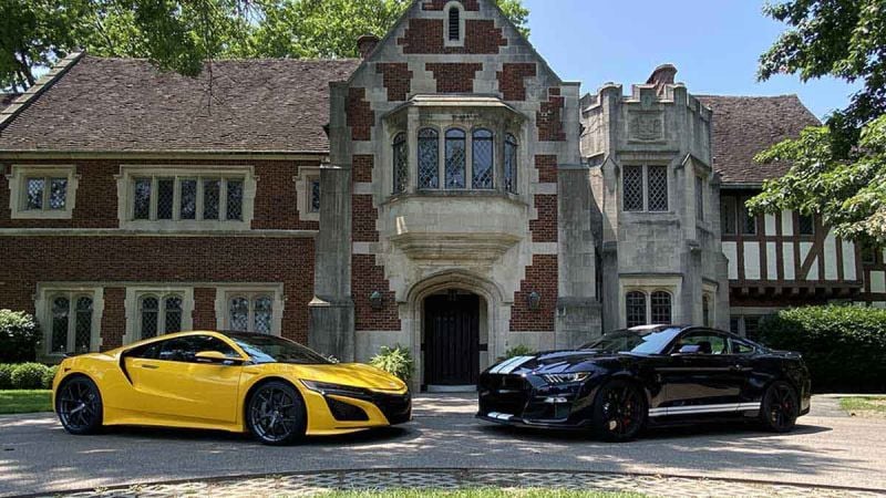 2021 Acura NSX and 2021 Ford Shelby GT500
