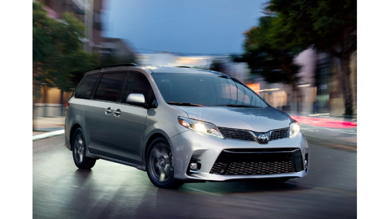 Toyota amps up safety systems in 2018 Sienna van.