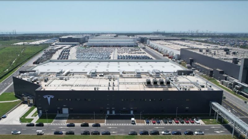 Tesla to Ignite Production in Shanghai, Fueled by Price Cut Frenzy