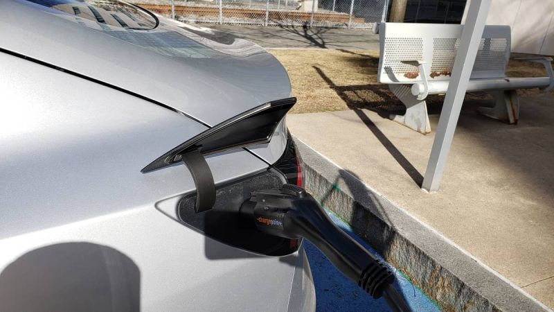 EV range impacted by cold. 