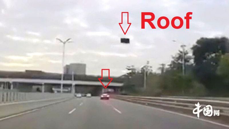 Tesla model S Roof Flying Off