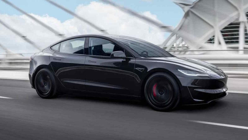 Tesla To Build MULTIPLE Low Cost Vehicles Using a Hybrid of Model 3/Y and Next Generation Platform In addition To the "Unboxed" Robotaxi: In the Middle of 2025