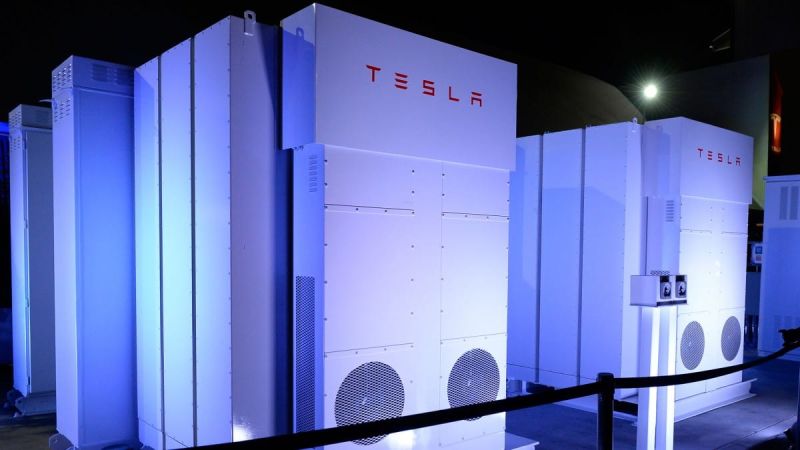Tesla Powerpack