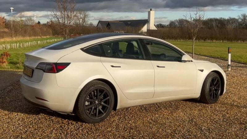 Will Tesla Make Uber and Lyft Obselete?