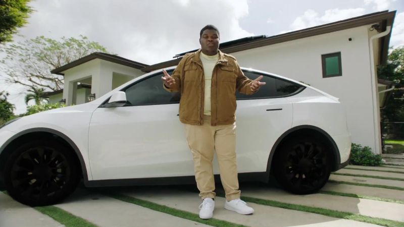 Tesla Model Y Popeyes