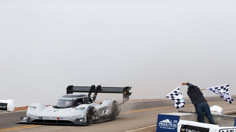 ID. R sets new Pikes Peak mark