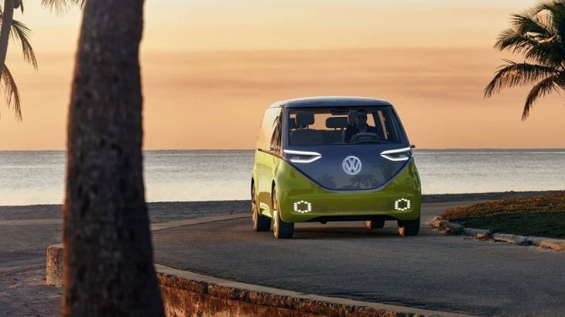 New image of the Buzz Bus