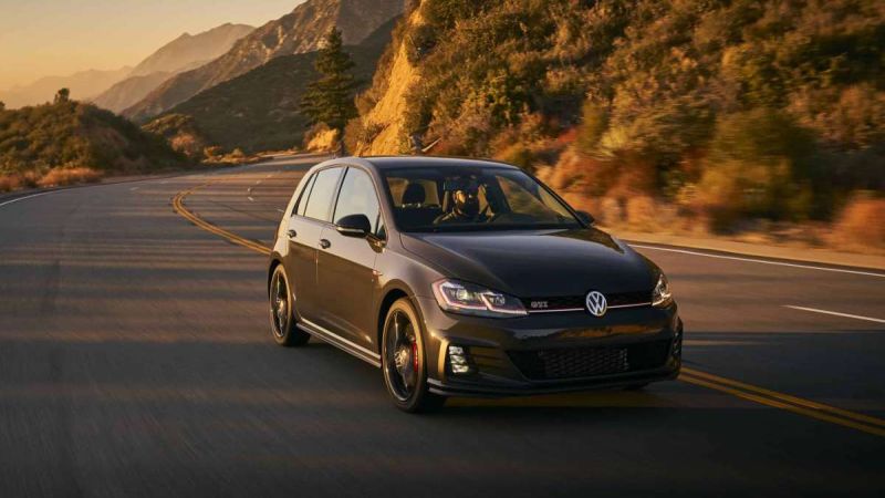 VW Golf earns award from IIHS