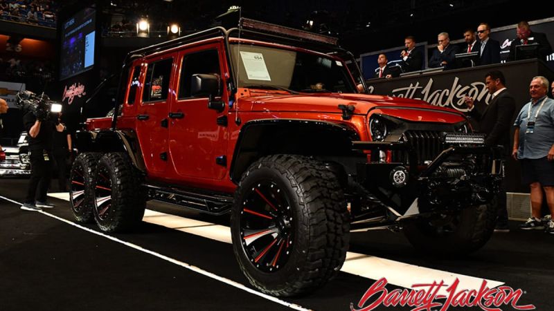 Supercharged Jeep Hellcat 6x6        Courtesy Barrett-Jackson
