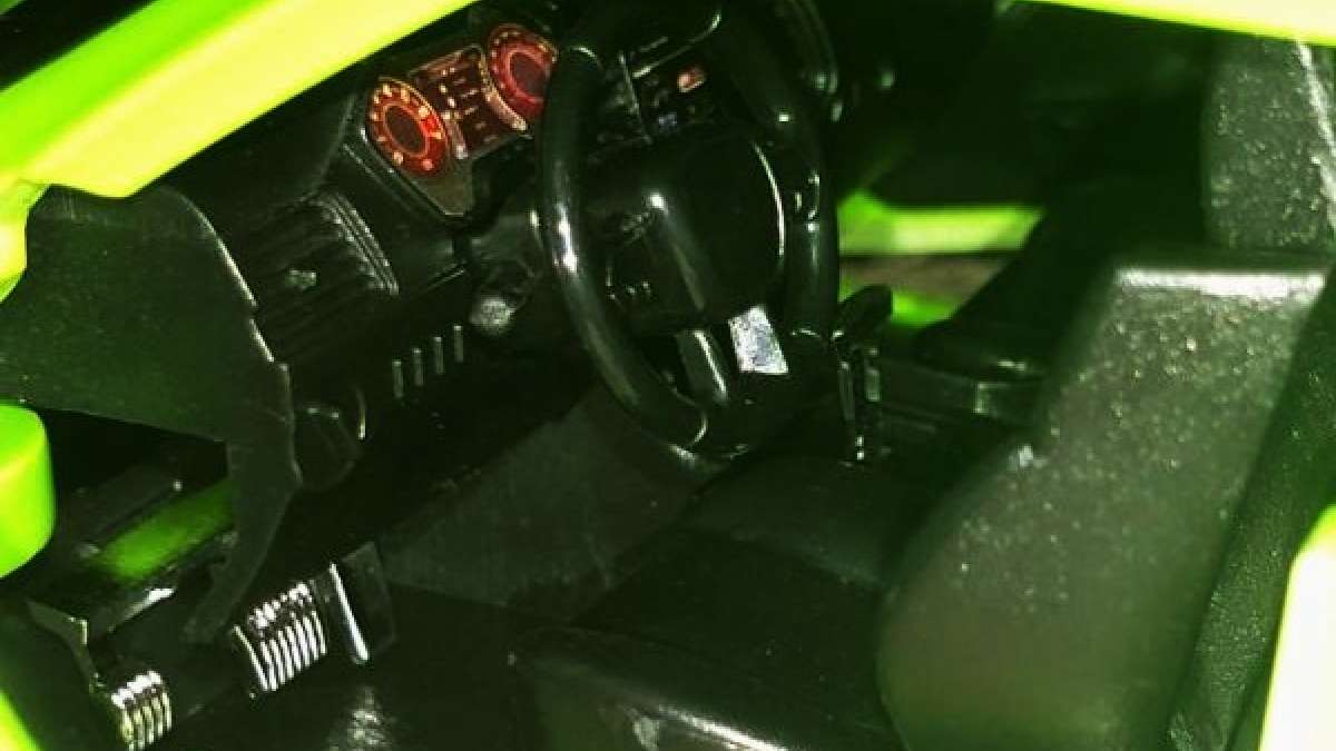 jada hellcat challenger interior