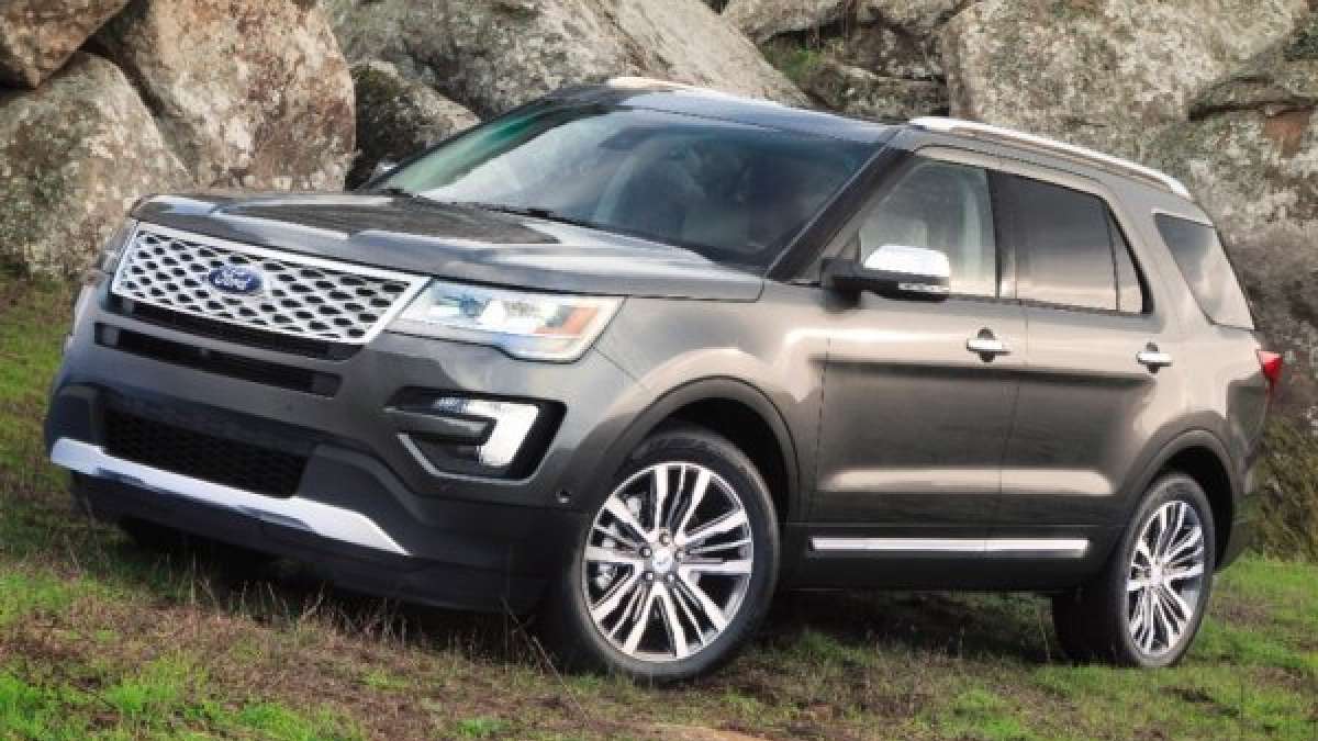 2016 explorer front side