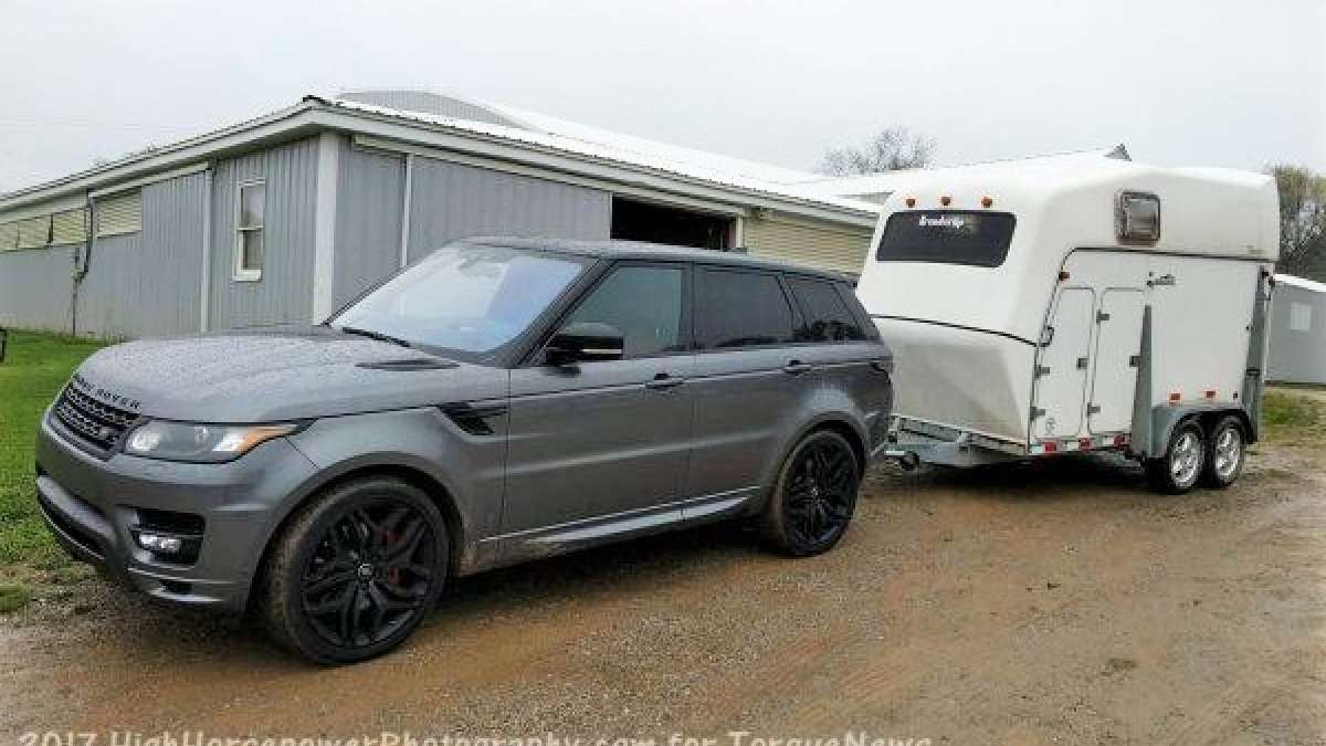 range rover sport pulling