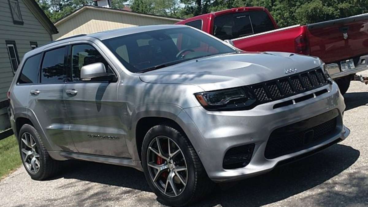 17 jeep srt low front