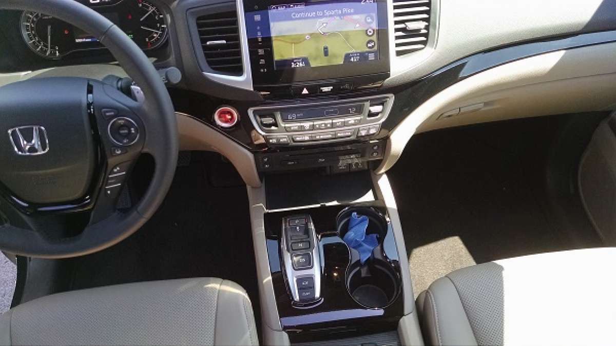 Simple_Touch_Screen_Personal_Conectivity