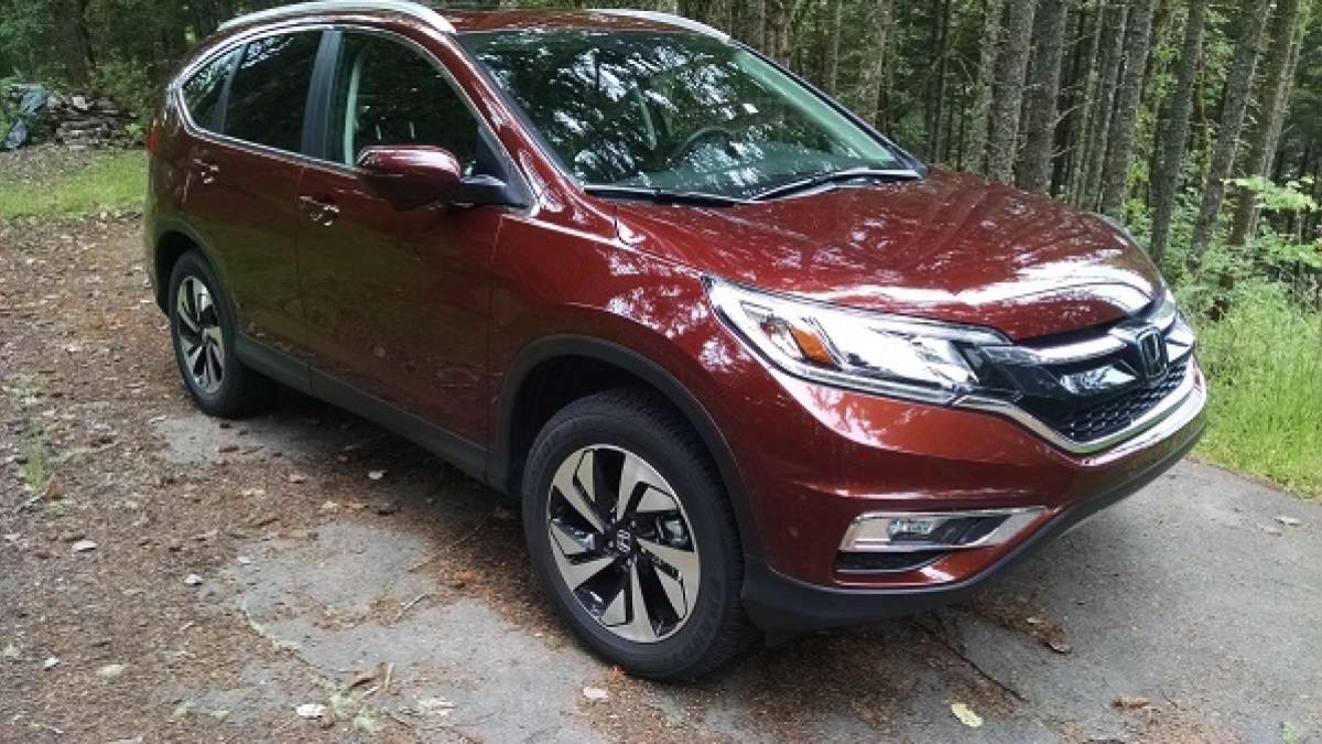 2016_Honda_CR-V_Touring