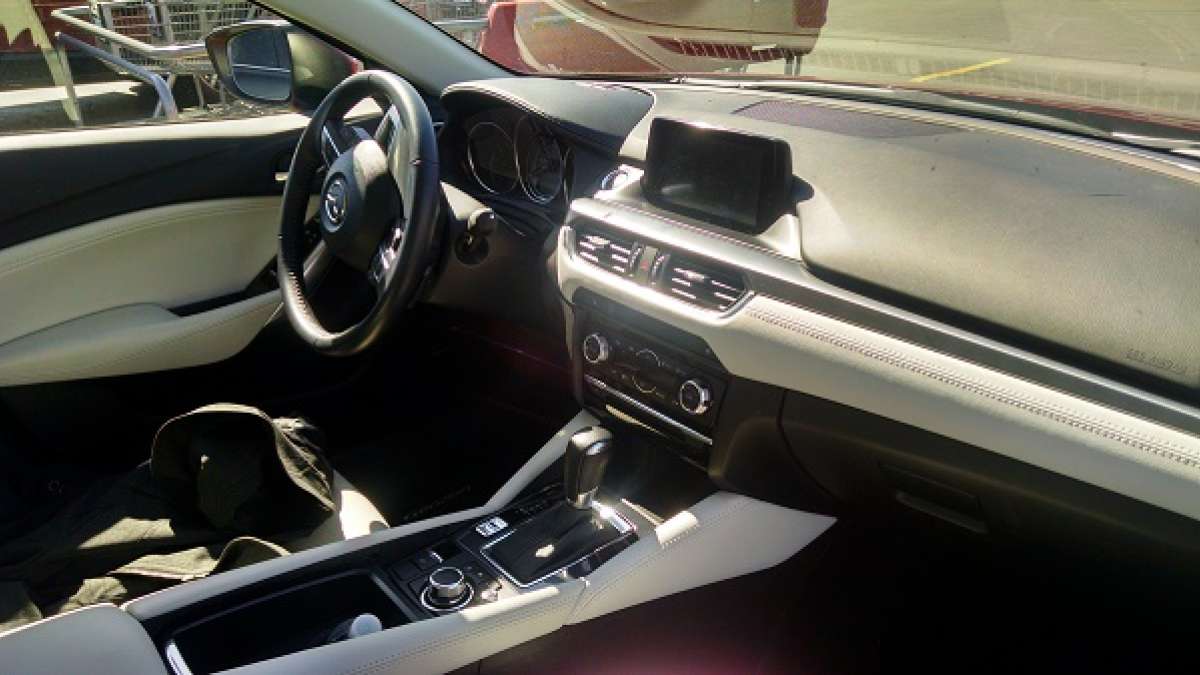 2016_Mazda6_Dash