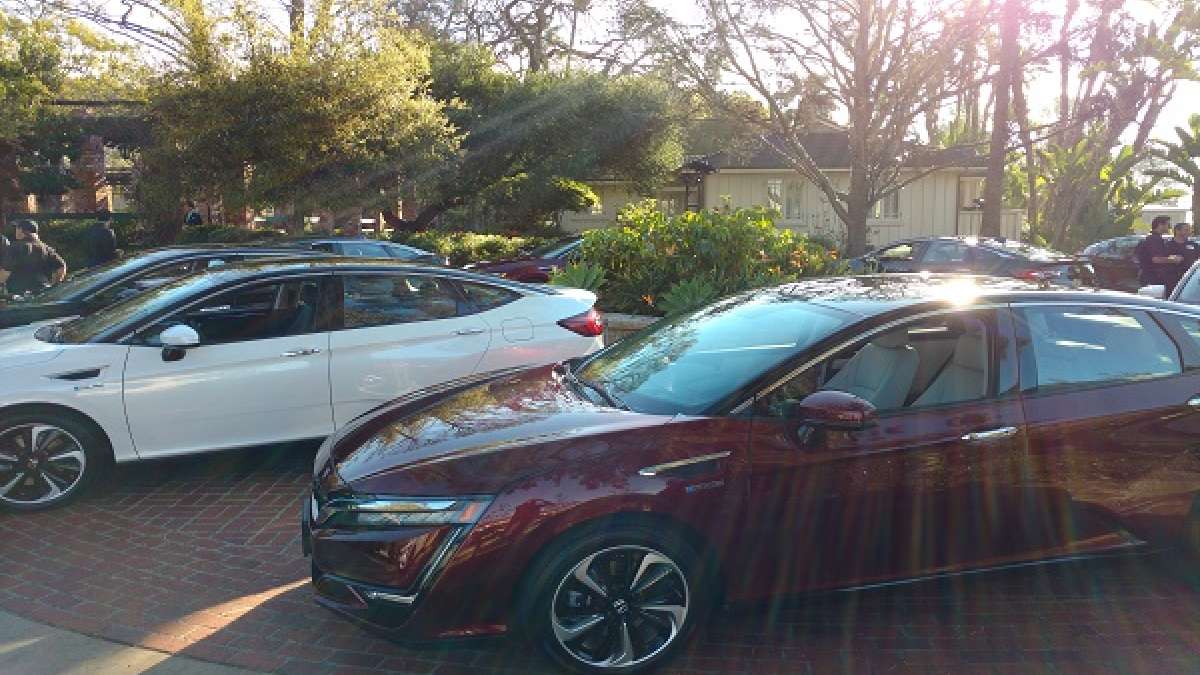 2017_Honda_Clarity_FCV