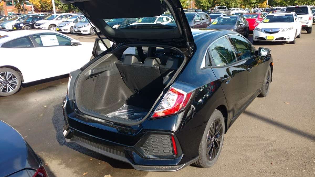 Civic_Hatch_Rear_View