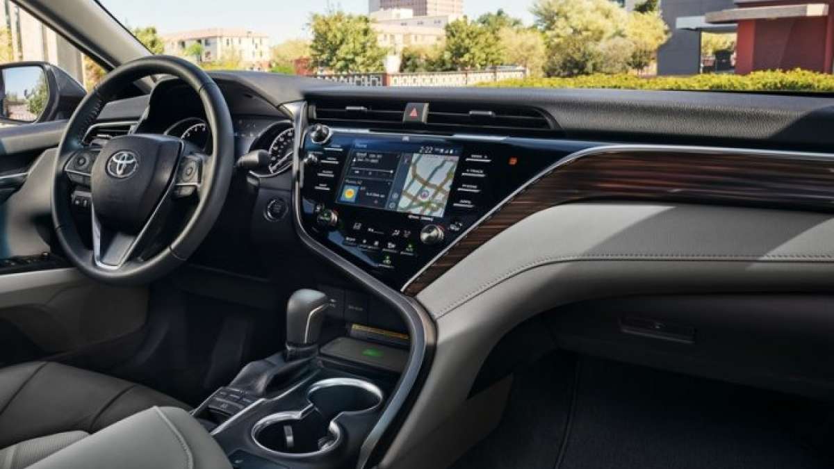 2018 camry dash