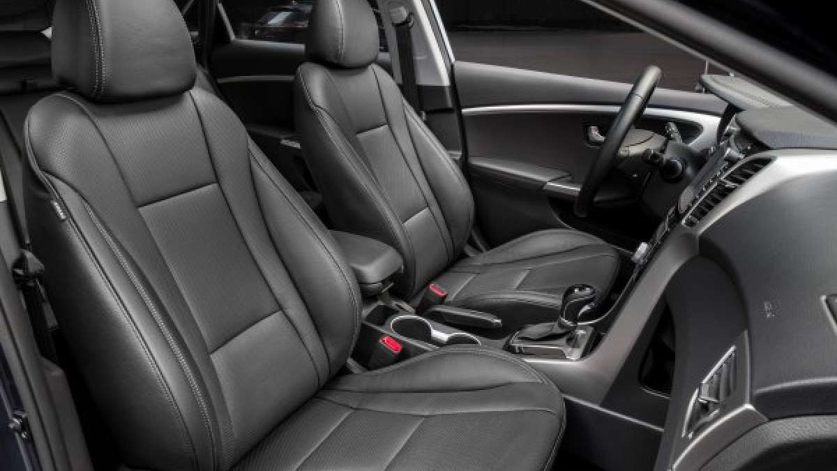 2016 elantra gt seats