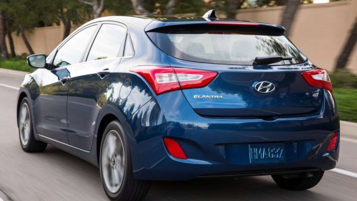 2016 elantra gt rear