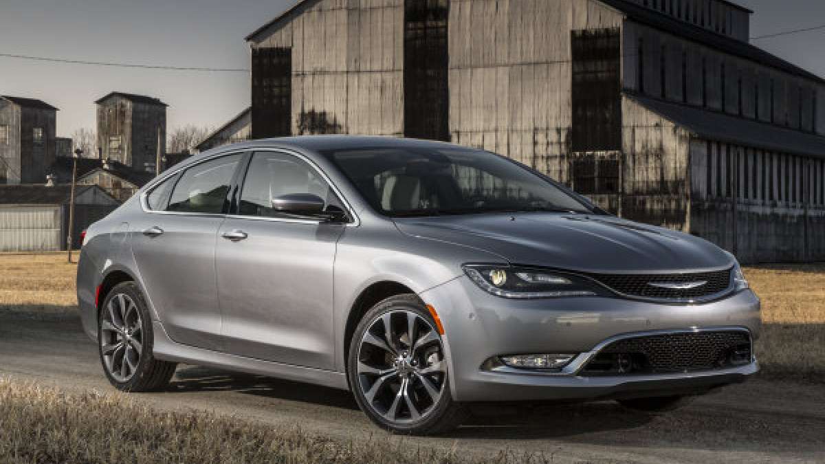 chrysler 200 beauty front