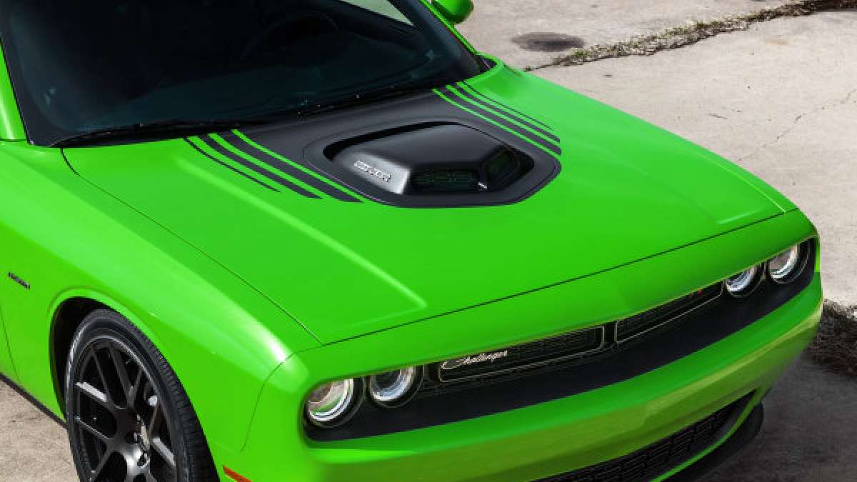 2015 challenger rt shaker hood