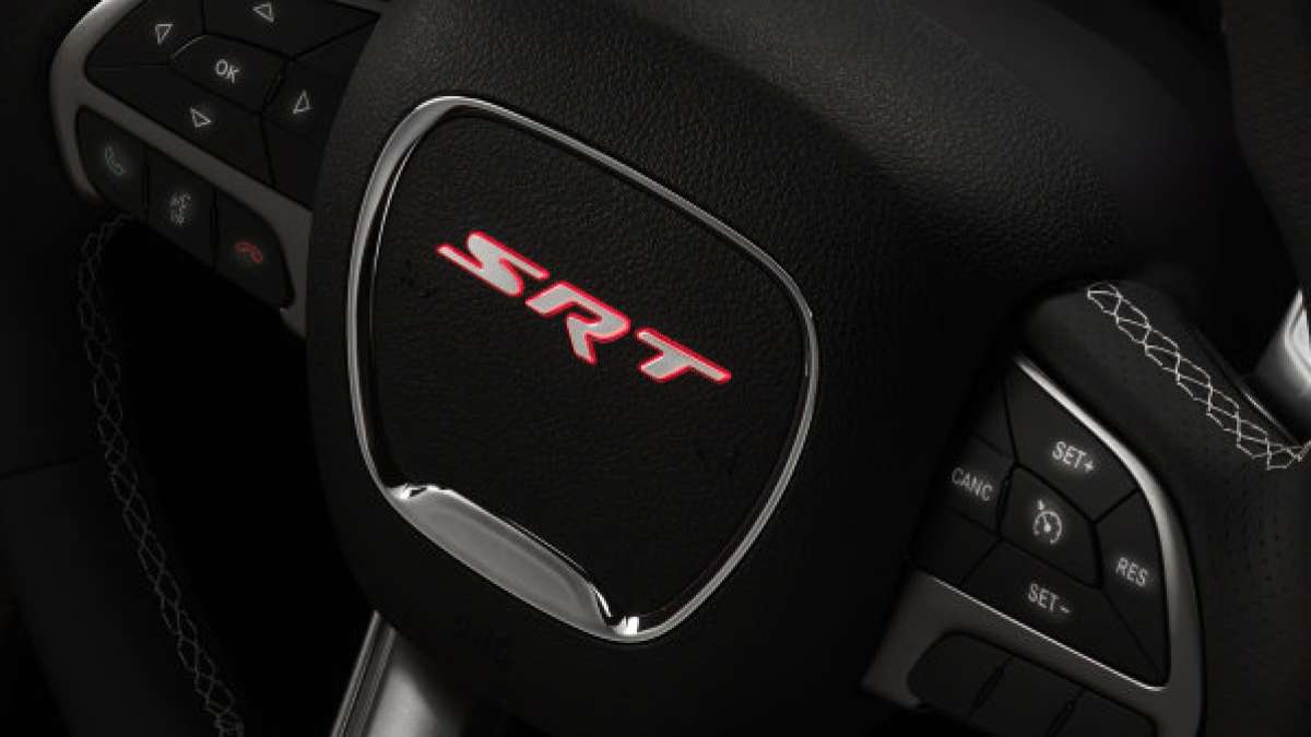 2017 hellcat steering