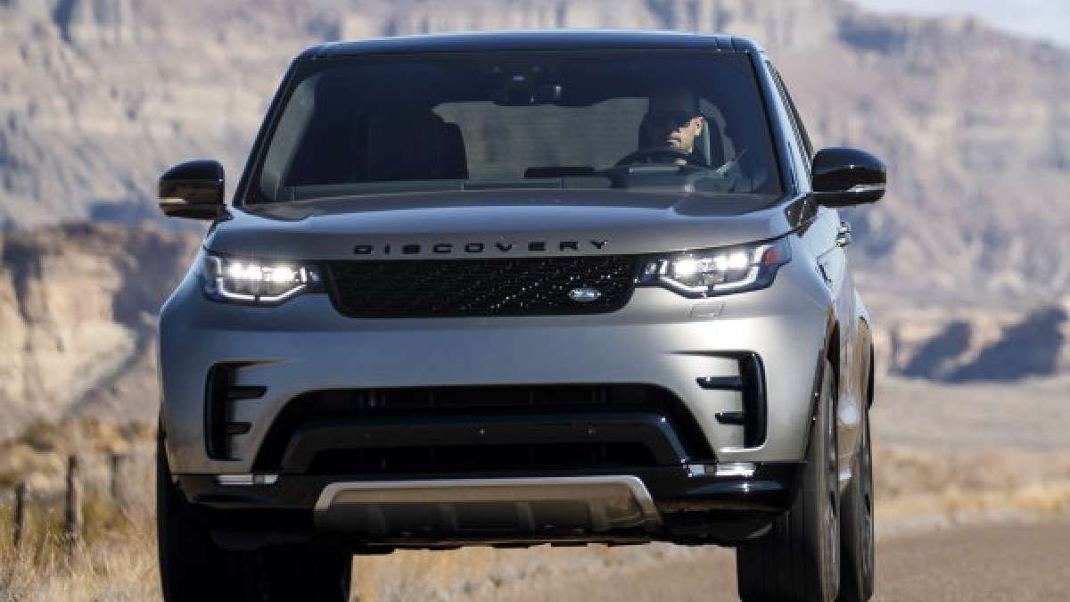 17 land rover disco fr road