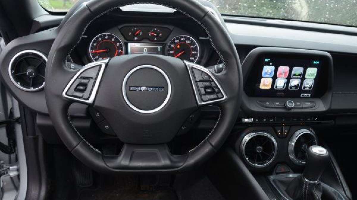 16 camaro steering wheel