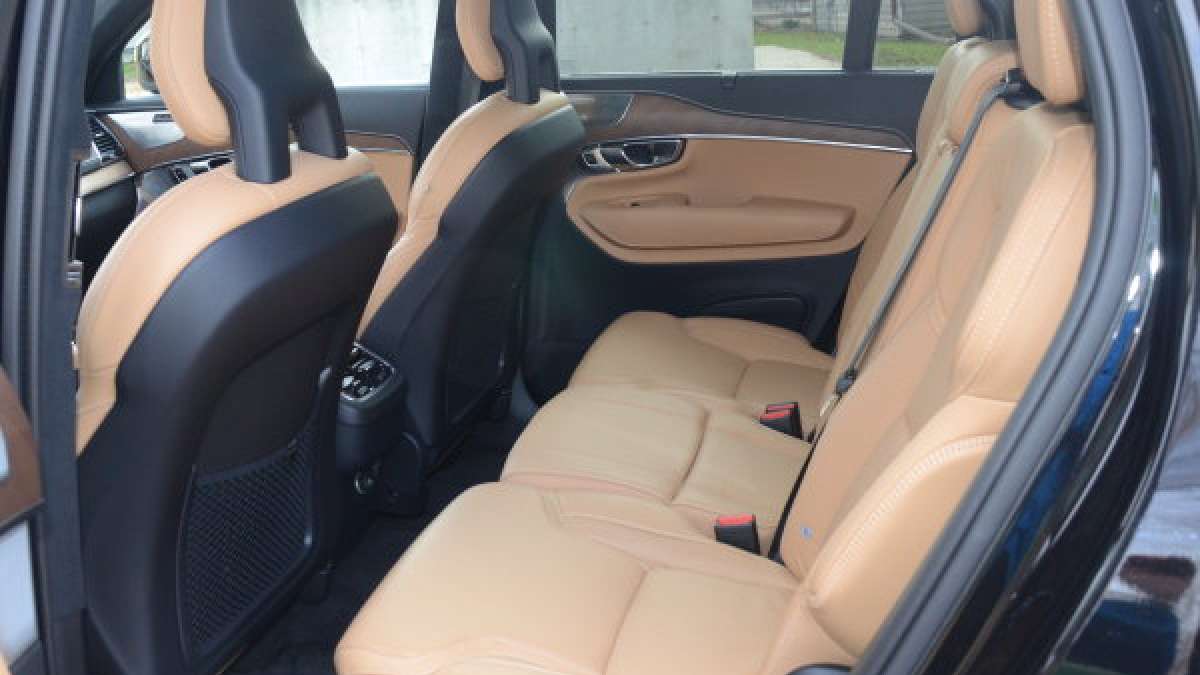 17 xc90 rear seats
