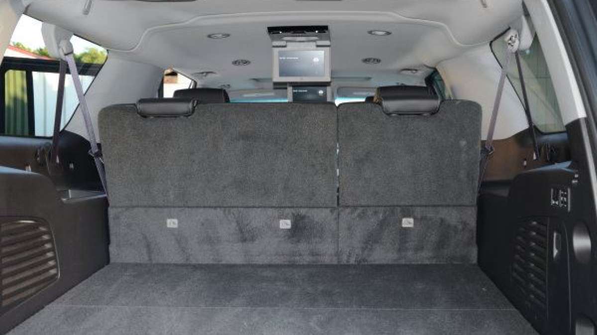 2015 yukon xl cargo