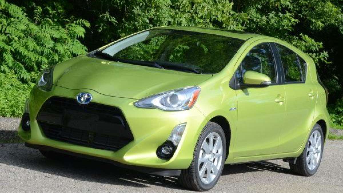 prius c road