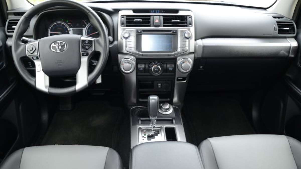 4runner dash
